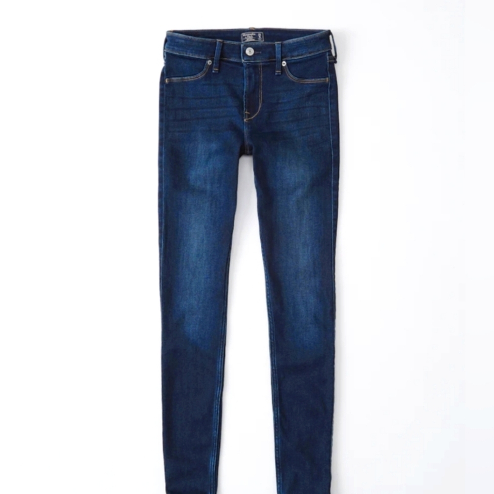 Abercrombie and Fitch Women's Mid Rise Jean Legging Size 26", Size 2